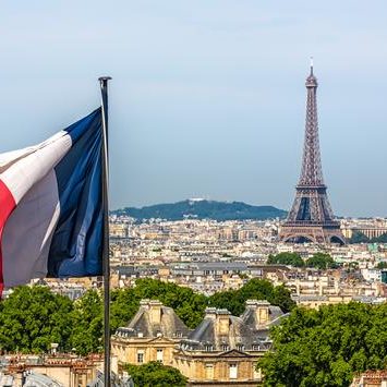Explore the different languages spoken in France